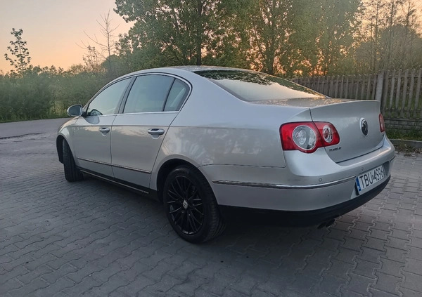 Volkswagen Passat cena 18500 przebieg: 301700, rok produkcji 2009 z Brzostek małe 92